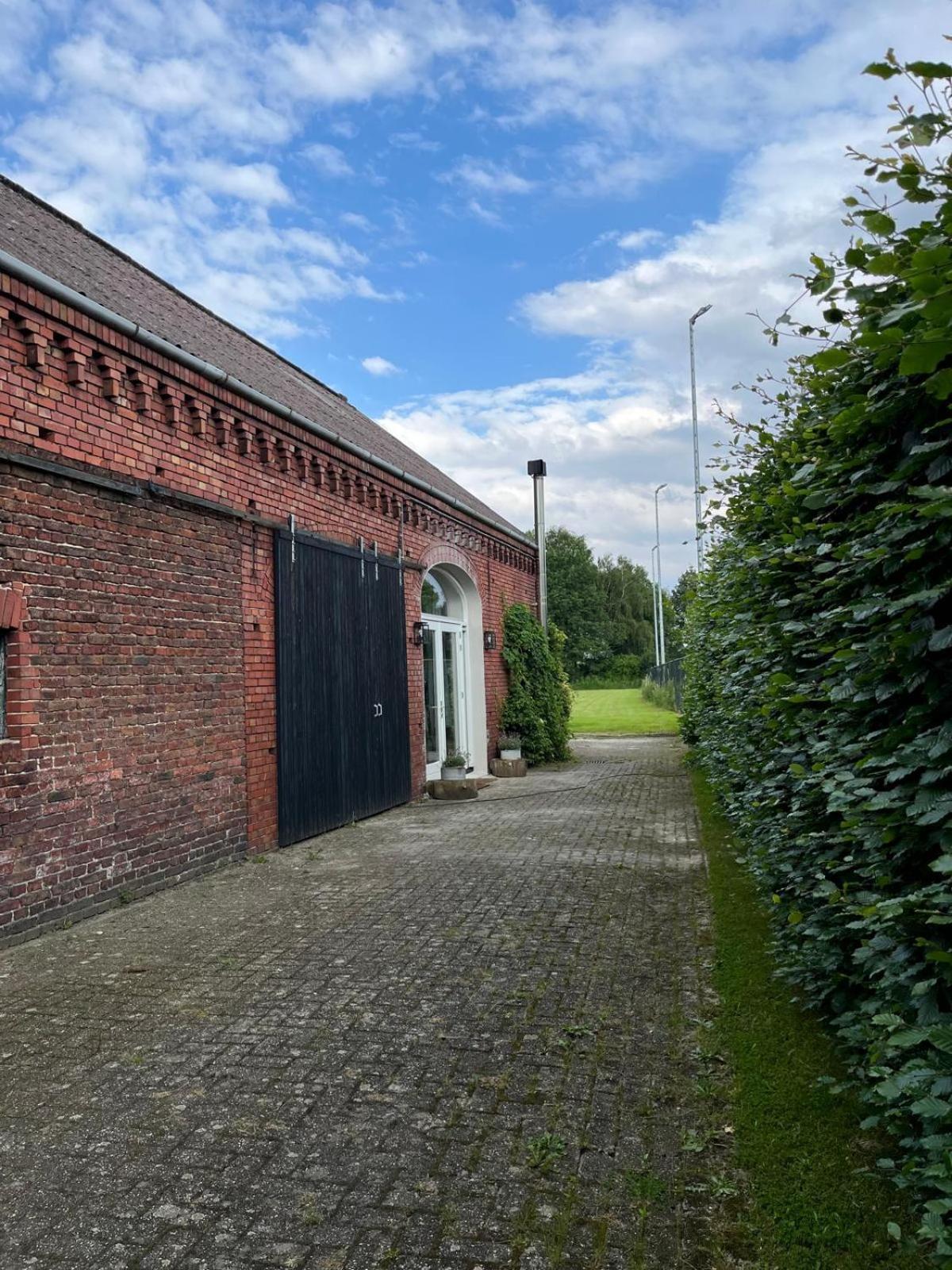 Vakantiewoning Fruitschuur De Morel Venlo Buitenkant foto