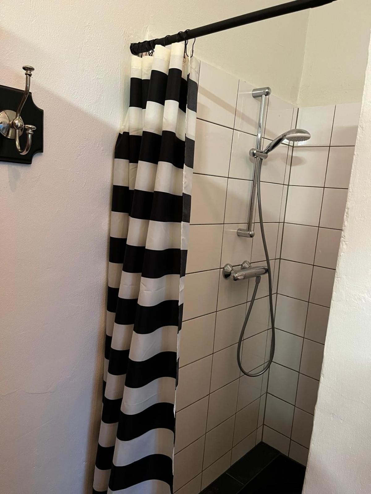 Vakantiewoning Fruitschuur De Morel Venlo Buitenkant foto